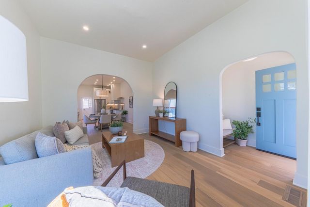 1231 8th Street, Monterey, CA 93940