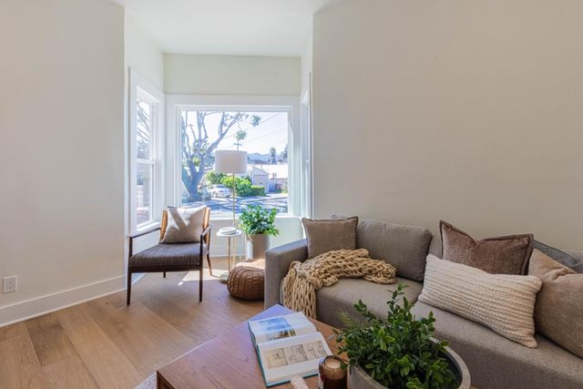 1231 8th Street, Monterey, CA 93940