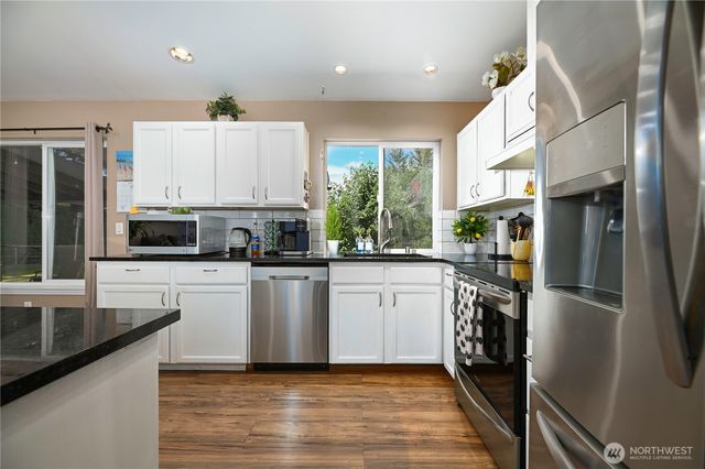 9103 74th Street SE, Snohomish, WA 98290