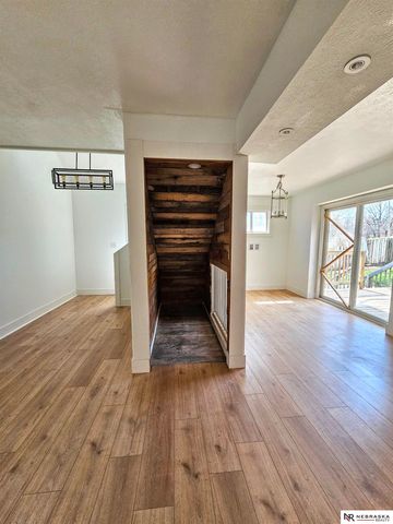 2521 Polk Street, Omaha, NE 68107