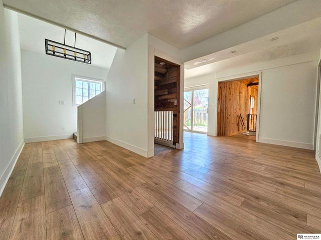 2521 Polk Street, Omaha, NE 68107