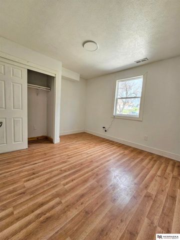 2521 Polk Street, Omaha, NE 68107