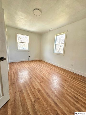 2521 Polk Street, Omaha, NE 68107