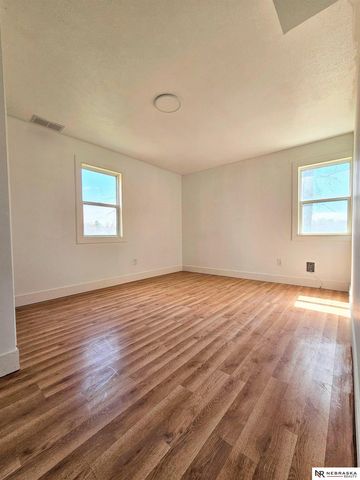 2521 Polk Street, Omaha, NE 68107