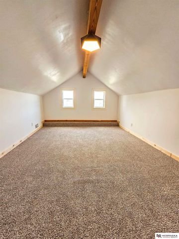 2521 Polk Street, Omaha, NE 68107