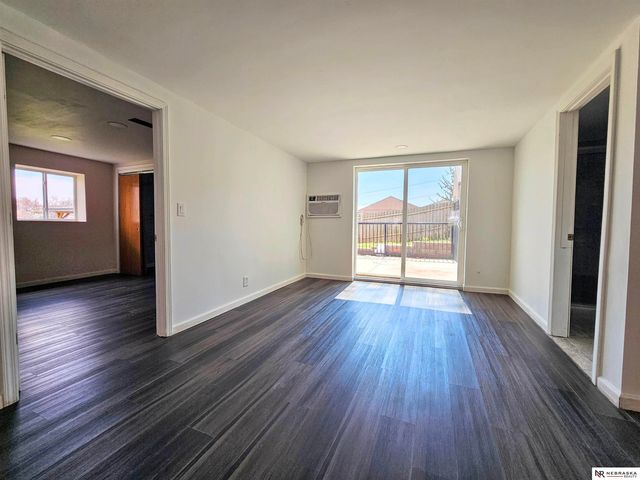 2521 Polk Street, Omaha, NE 68107