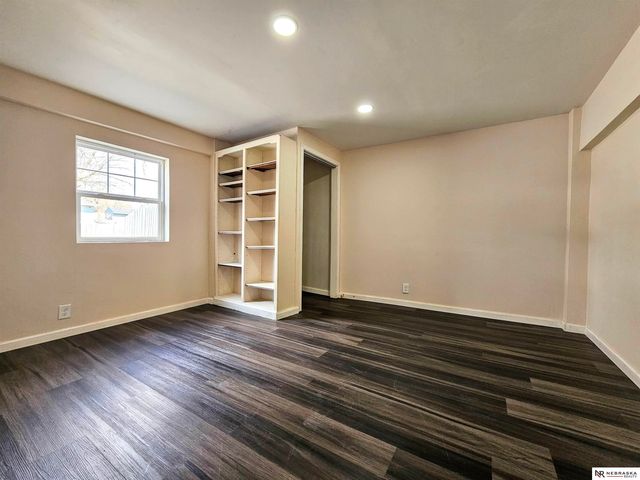 2521 Polk Street, Omaha, NE 68107
