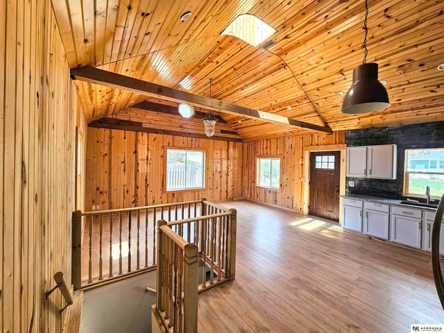 2521 Polk Street, Omaha, NE 68107