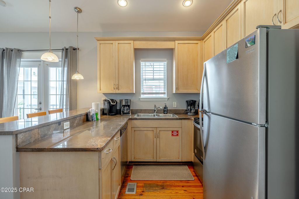 Image 27 of property listing at 8410 Thomas Drive 4, Panama City Beach, FL 32408