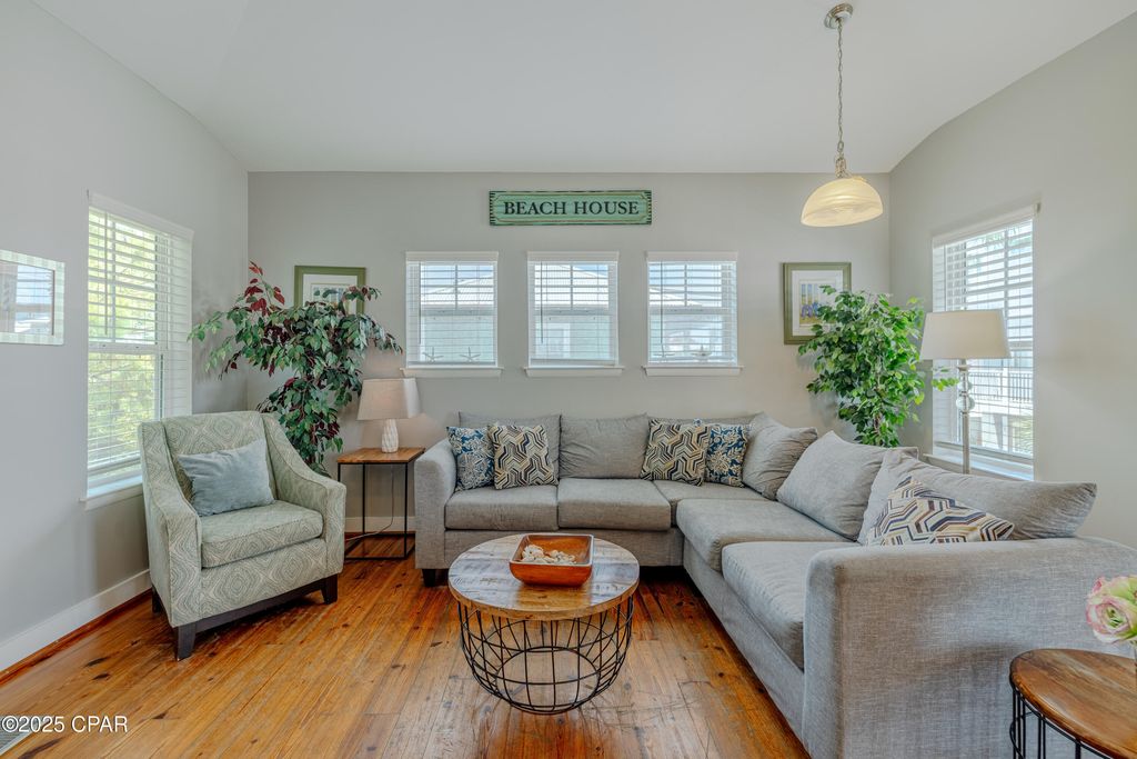 Image 30 of property listing at 8410 Thomas Drive 4, Panama City Beach, FL 32408