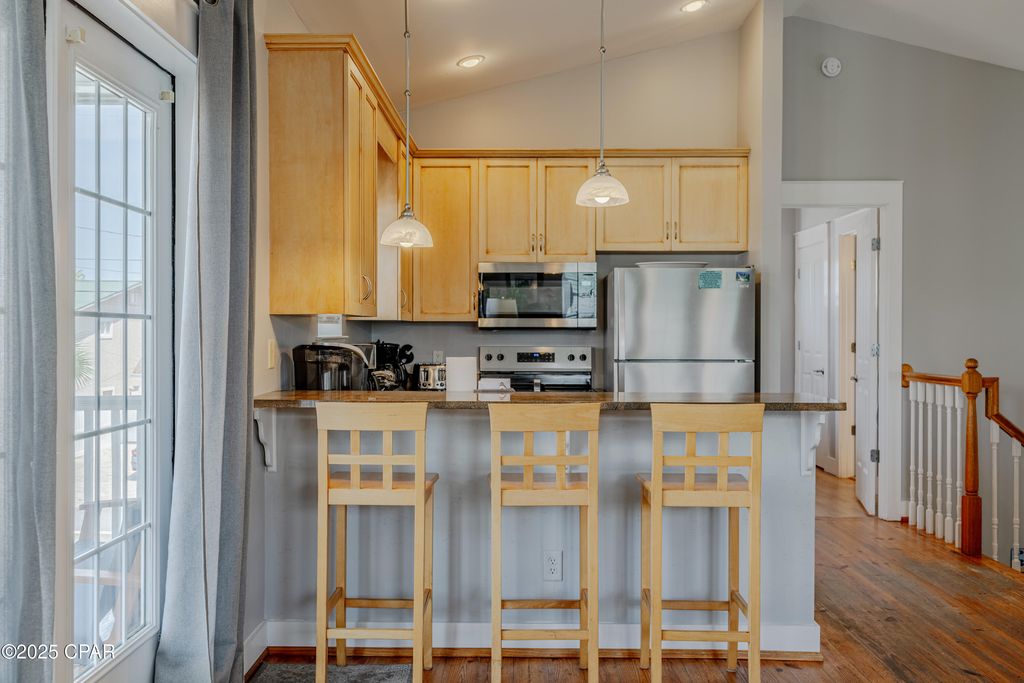 Image 34 of property listing at 8410 Thomas Drive 4, Panama City Beach, FL 32408