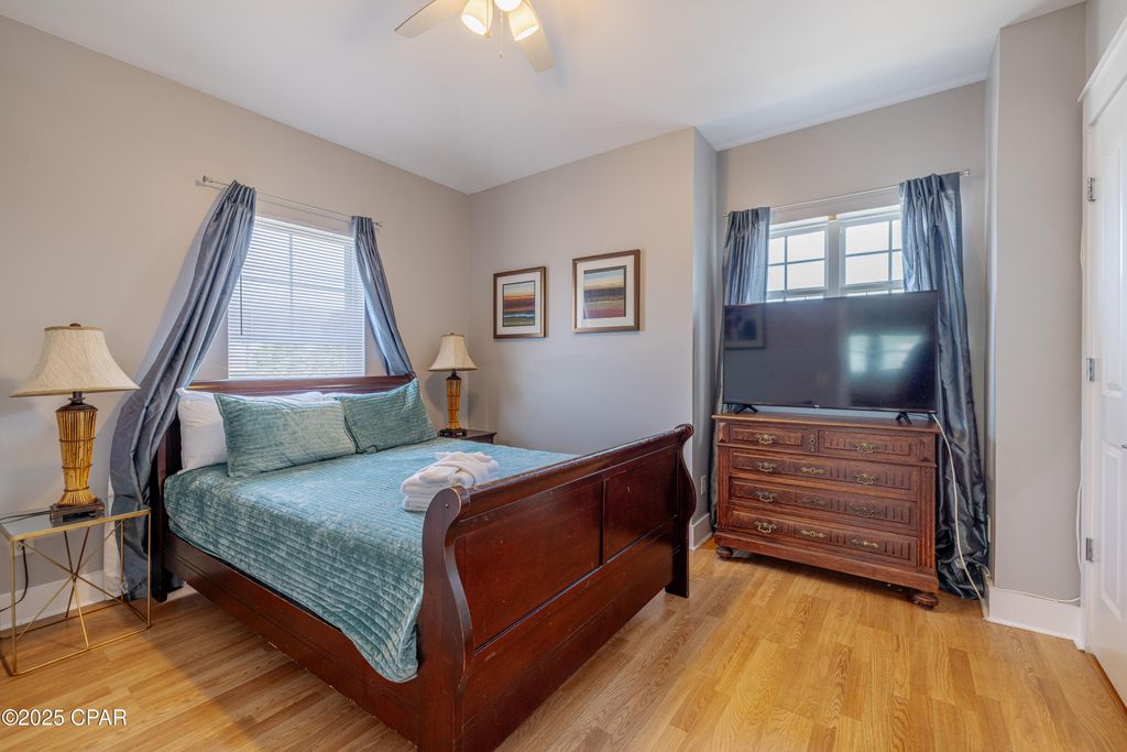 Image 40 of property listing at 8410 Thomas Drive 4, Panama City Beach, FL 32408