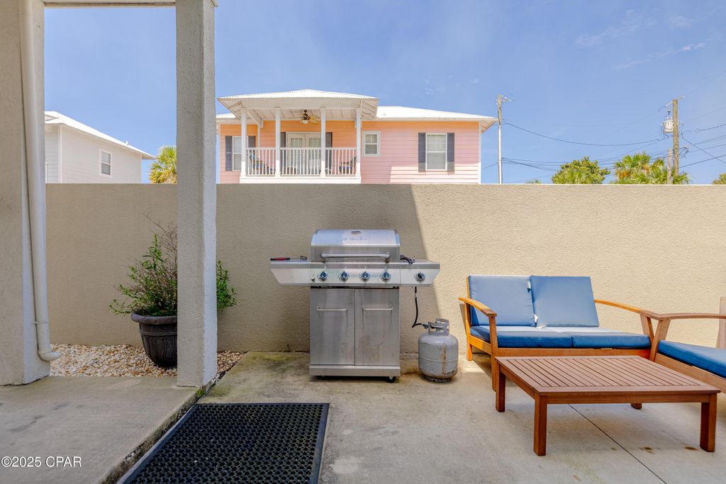 Image 44 of property listing at 8410 Thomas Drive 4, Panama City Beach, FL 32408