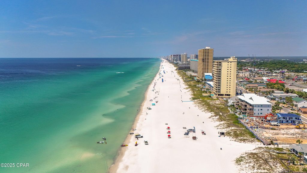 Image 55 of property listing at 8410 Thomas Drive 4, Panama City Beach, FL 32408