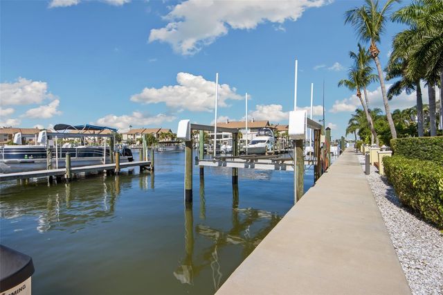 12914 YACHT CLUB PLACE, Cortez, FL 34215