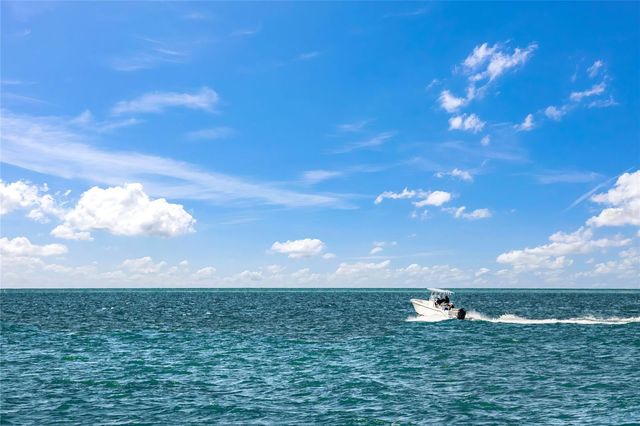 12914 YACHT CLUB PLACE, Cortez, FL 34215