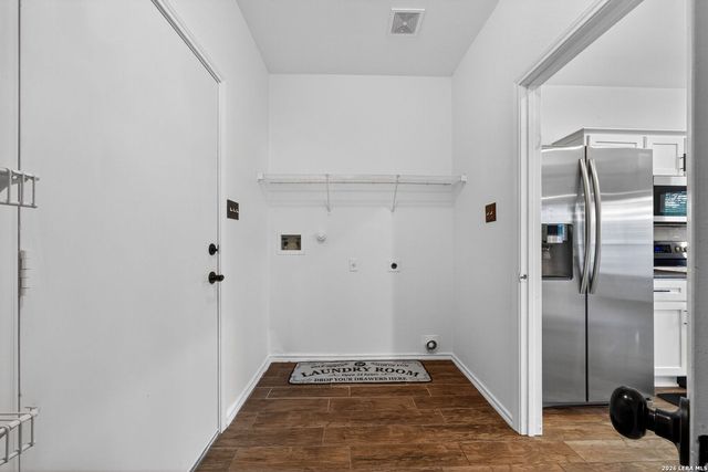 21919 Goldcrest Run, San Antonio, TX 78260