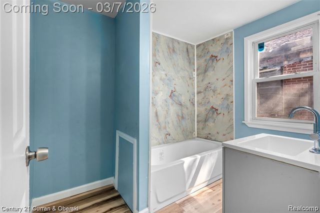 4220 Webb Street, Detroit, MI 48204