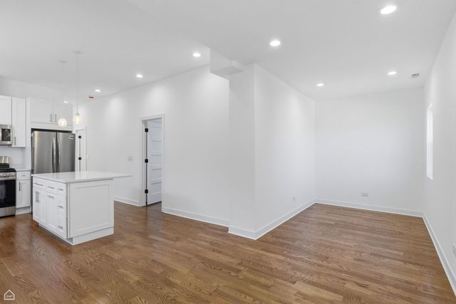 5124 W 23Rd Street, Cicero, IL 60804