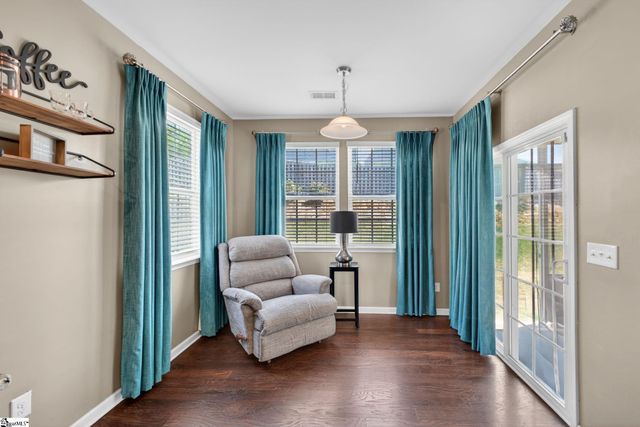 216 Lake Grove Road, Simpsonville, SC 29681