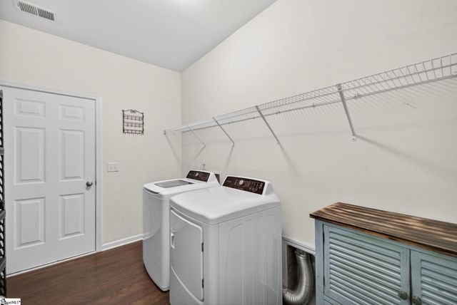 216 Lake Grove Road, Simpsonville, SC 29681