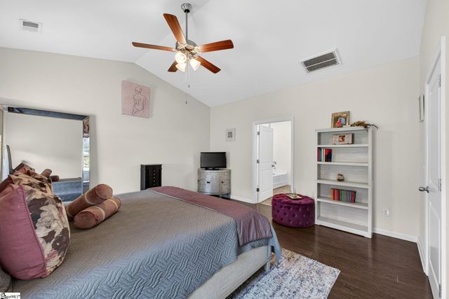 216 Lake Grove Road, Simpsonville, SC 29681