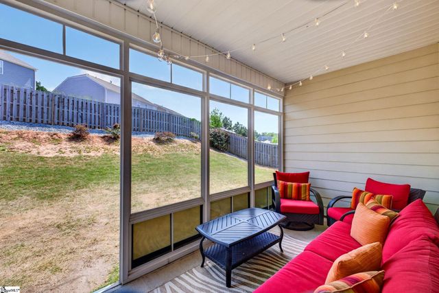 216 Lake Grove Road, Simpsonville, SC 29681