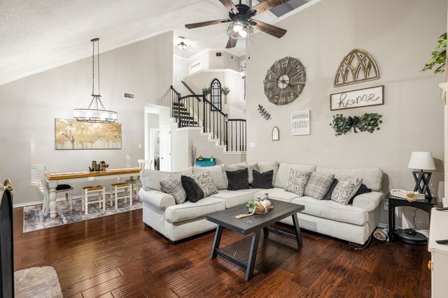 2313 Sunflower Lane, Flower Mound, TX 75028