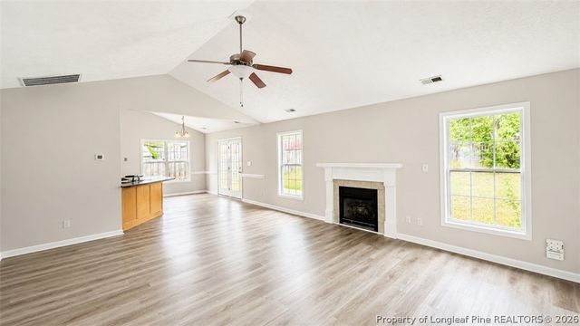 5361 Pringle Way, Hope Mills, NC 28348