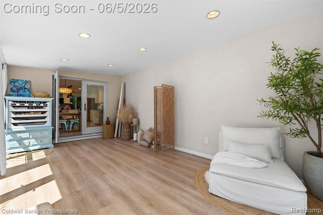 23501 Hickory Grove Lane, Novi, MI 48375