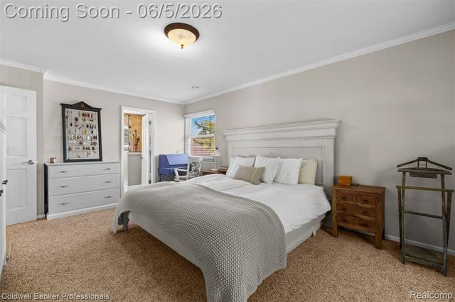 23501 Hickory Grove Lane, Novi, MI 48375