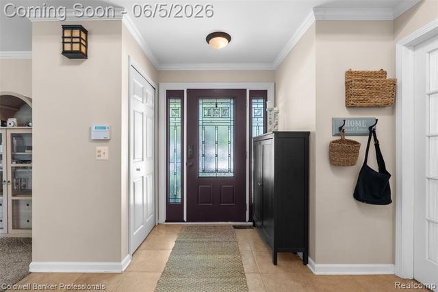 23501 Hickory Grove Lane, Novi, MI 48375