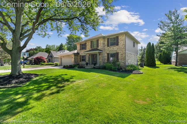 23501 Hickory Grove Lane, Novi, MI 48375