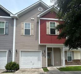 222 Caldwell Loop, Jacksonville, NC 28546