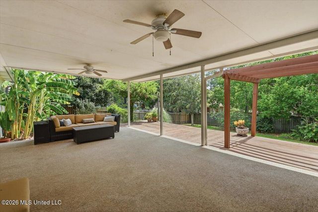 520 Ridge Circle, Brandon, MS 39047