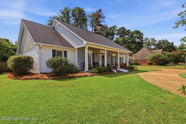 520 Ridge Circle, Brandon, MS 39047