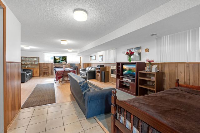 5119 N Oriole Avenue, Harwood Heights, IL 60706