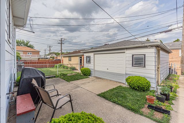 5119 N Oriole Avenue, Harwood Heights, IL 60706
