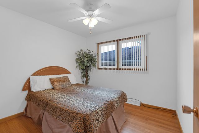 5119 N Oriole Avenue, Harwood Heights, IL 60706