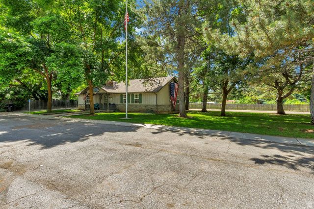 7300 E 200 S, Huntsville, UT 84317