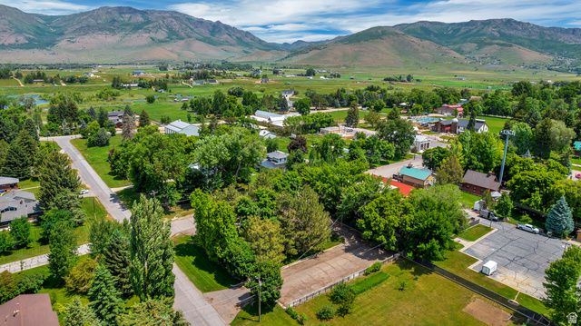 7300 E 200 S, Huntsville, UT 84317