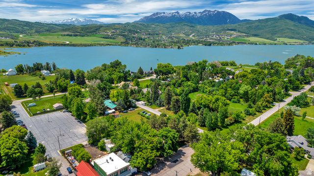 7300 E 200 S, Huntsville, UT 84317