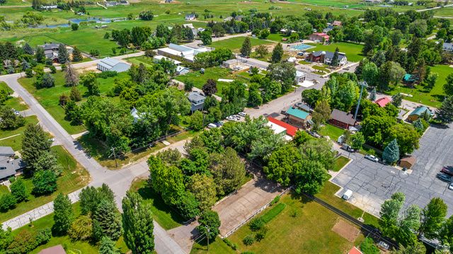 7300 E 200 S, Huntsville, UT 84317