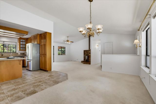 13022 Saint Gregory Pl, Grass Valley, CA 95949