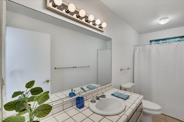 13022 Saint Gregory Pl, Grass Valley, CA 95949