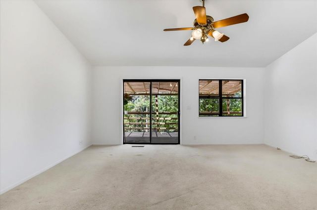 13022 Saint Gregory Pl, Grass Valley, CA 95949