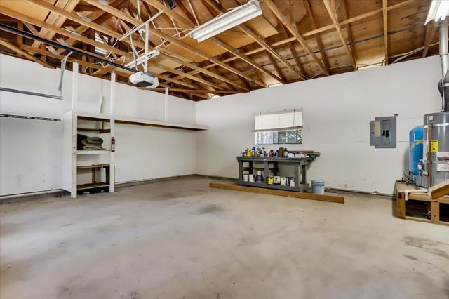 13022 Saint Gregory Pl, Grass Valley, CA 95949