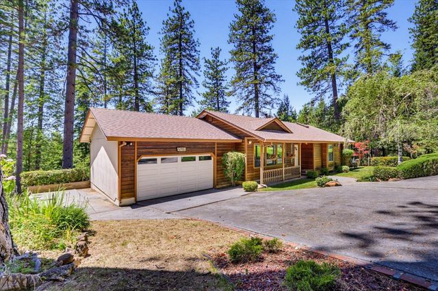 13022 Saint Gregory Pl, Grass Valley, CA 95949