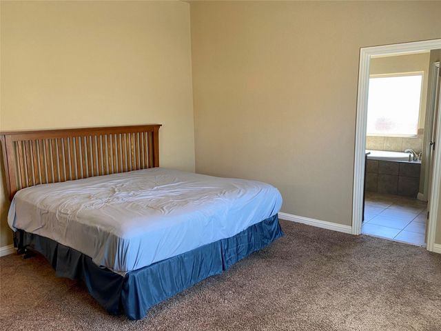 740 Westgate Drive, Aledo, TX 76008