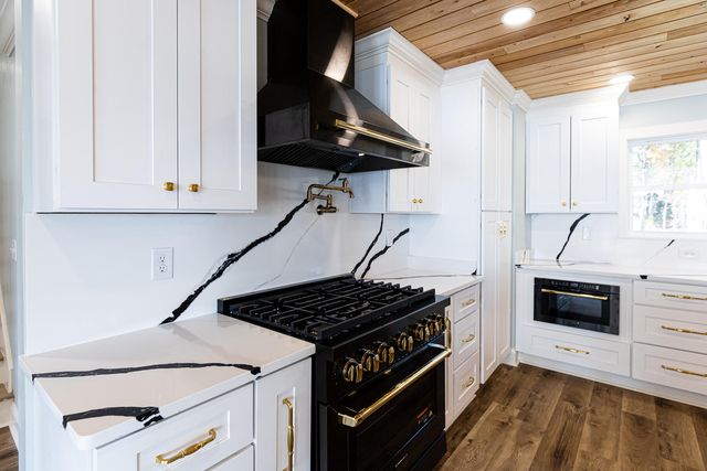 3270 Princess Pond Road, Summerton, SC 29148